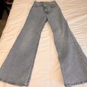Levi’s Ribcage Flare Jeans